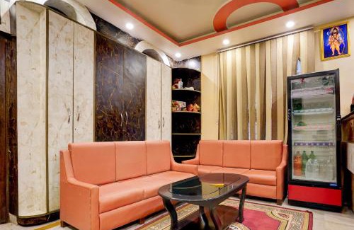 Rajendra Nagar Hotel | Super Collection O Patliputra Sports Complex Formerly Wellfood Inn
