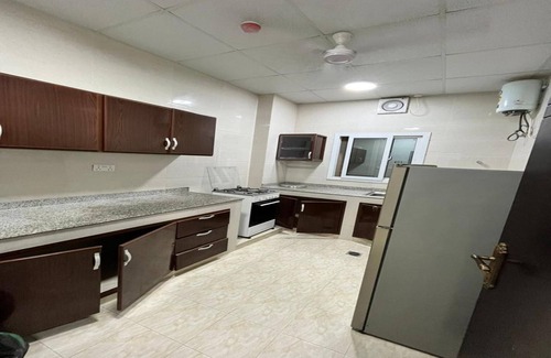 Salalah Hotel | Super OYO 148 Bin Barakat Hotel