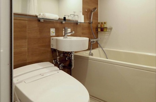 Kannai Hotel | Super Plus 2 x Single Beds with Fantastic view @ Yokohama Hotel