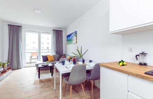 Ursus Apartment | SuperApart Habicha apt74 - Ursus z balkonem