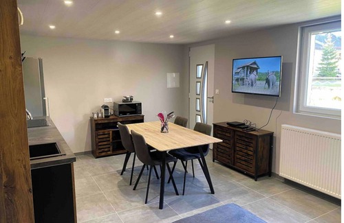 Foncine-le-Haut Apartment | Superb accommodation for 10/12 people