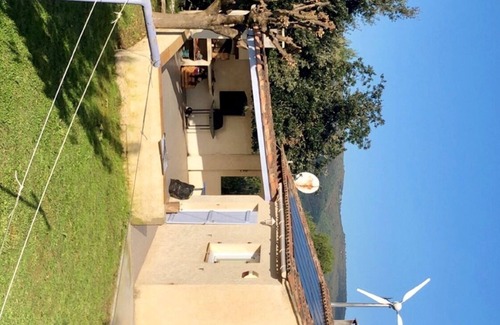 Gareoult Villa | Superb villa 4 fronts