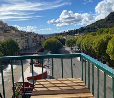 Digne-les-Bains Apartment | Superbe Studio Centre Digne les bains