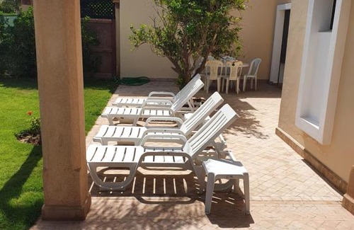 Issen Villa | Superbe villa avec piscine privée