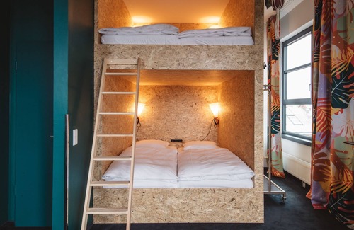 Bahrenfeld Hotel | Superbude Altona Paradise