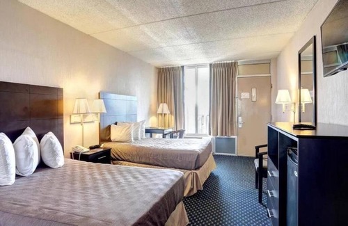Pennington Bend Hotel | Superior 2 Double beds