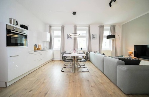 Furth-Sud Apartment | Superior Apartment | 70SQM | HBF | Messe | Kitchen