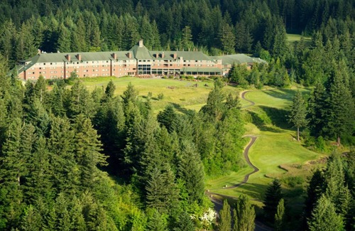 Stevenson Apartment | Superior Room with Stunning Columbia River Views
