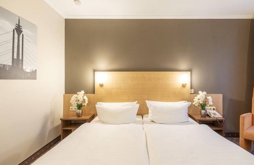 Hilden Hotel | Sure Hotel by Best Western Hilden-Duesseldorf