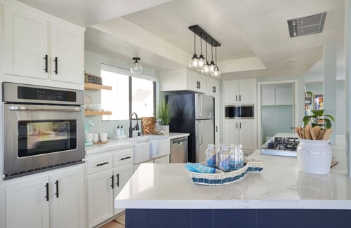 Cardiff-by-the-Sea Villa | Surf View Bungalow with Outstanding Ocean Views!