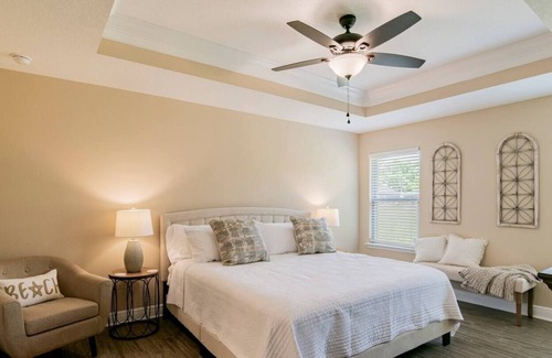 Florida Panhandle House | Sweeney Cottage-New home near Milton FL & Beaches