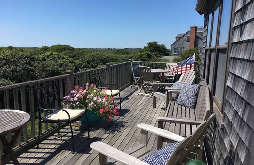 Tom Nevers House | Sweeping Views, Great Family Rental