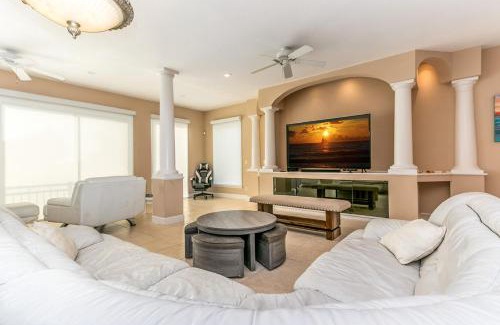 Carlouel House | Sweet Escape - Monthly Beach Rental