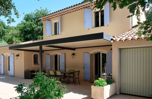 Villelaure House | Sweet Home in Luberon by Interhome
