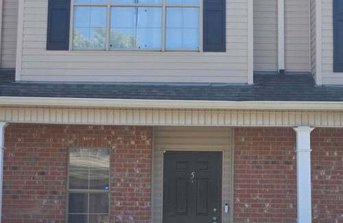 LaPlace Condo | Sweet Home Louisiana-a cozy 2-BR, 2.5 bath-condo with WiFi in enchanting LaPlace