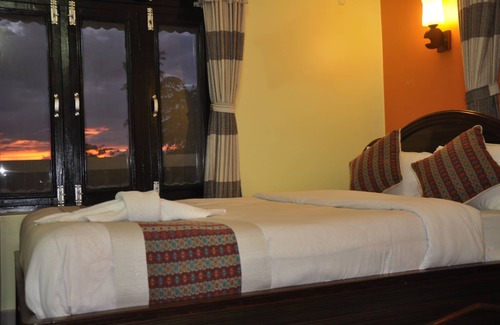 Sauraha Hotel | Sweet Home