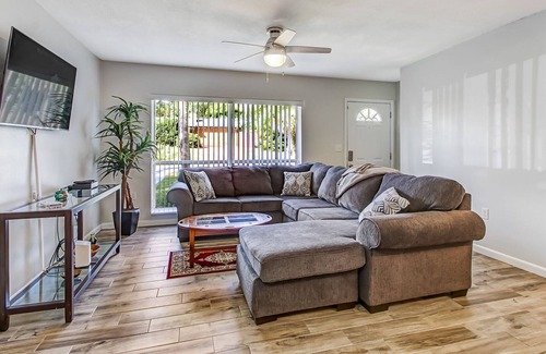 St. Augustine South House | Sweet Magnolia a 3-bedroom home near Flagler, the Beaches in St Augustine