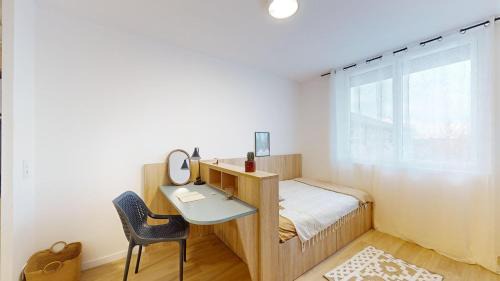 Saint-Cyr-l'Ecole Apartment | Sweetly Versailles St Cyr l'école
