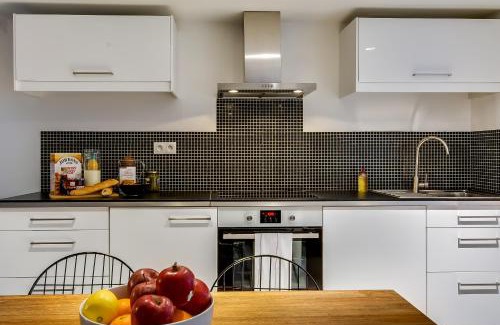 Montmartre Apartment | Sweett - Tardieu