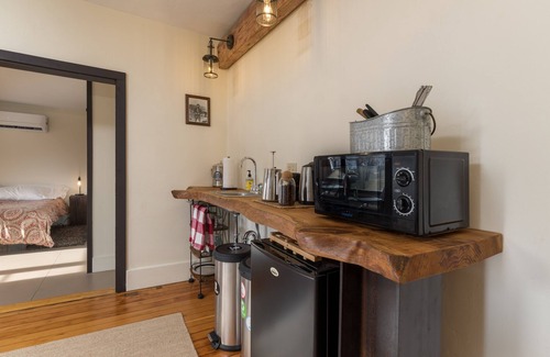 Spearfish House | Swisher Farmhouse @ Granny Flats