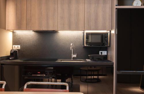 Karpenisi Apartment | Syntagma Zairas Hideaway!