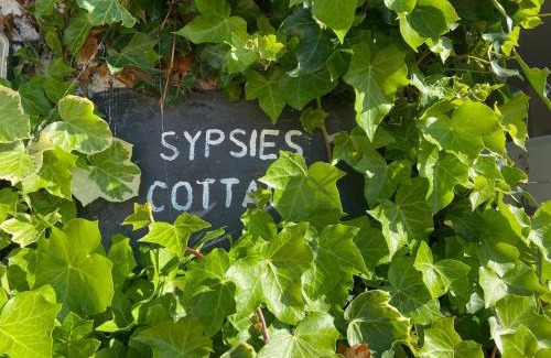 Anstruther House | Sypsies Cottage