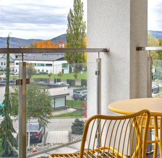 Bielsko-Biala Apartment | Szyndzielnia Park no 26 # kortem tenisowym, rowerownią # Nestapartamenty