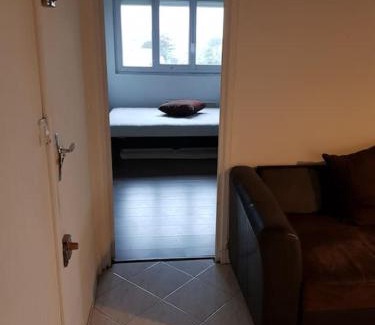 Le Chesnay Apartment | T2 à 9 mins du château 4pers