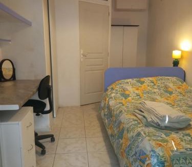 Toulon Apartment | T2 en villa à 20mn du centre