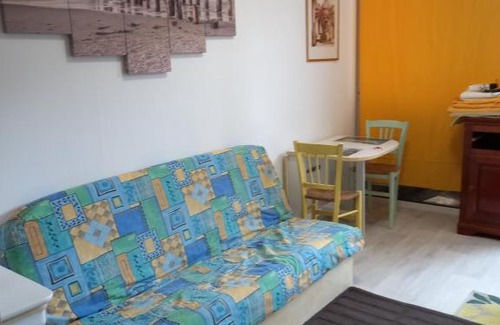 Toulon Apartment | T2 en villa à 20mn du centre