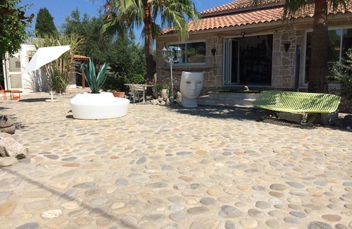 Ventiseri Apartment | T2 Paradisio house, private pool.
