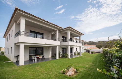 Monticello Apartment | T2 RESIDENCE PETRADORU IN ILE-ROUSSE CHARM COMFORT POOL