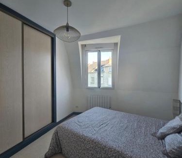 Bourges Apartment | T2 Vue Cathédrale Centre ville