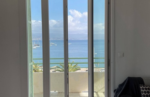 Corse-du-Sud Apartment | T3 sea view, 5min from town center