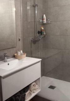 Argeles Plage Apartment | T3 vue sur mer, renové à neuf, 4 à 6 pers,65 m2-500 M de la plage