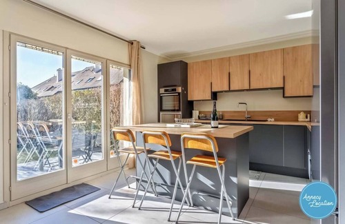 Menthon-Saint-Bernard Apartment | T4 Apartment – Les Charmilles