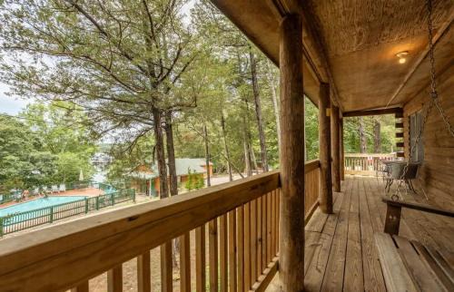Shell Knob House | Table Rock Lake Cabin - The Cedars #1 with Lake Access Hot Tub Outdoor Pool