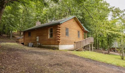 Shell Knob House | Table Rock Lake Cabin - Sassafras #14 with Lake Access Hot Tub Outdoor Pool