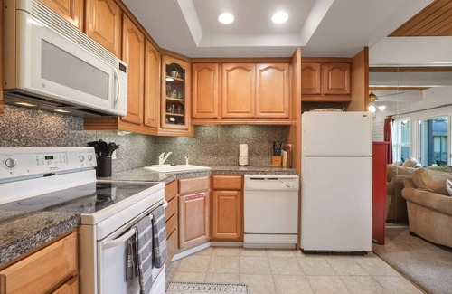 Tahoe Keys House | Tahoe Keys Townhouse with Boat Dock