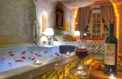Uchisar Hotel | Takaev Cave House