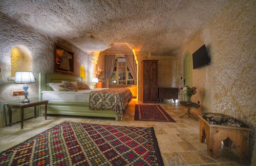 Uchisar Hotel | Takaev Cave House