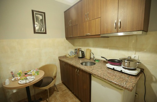 Gumussuyu Mahallesi Apartment | Taksim Gold Rose Apart Hotel