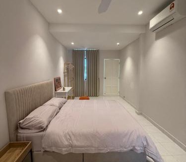 Kampung Simpah House | Taman Bagan Homestay