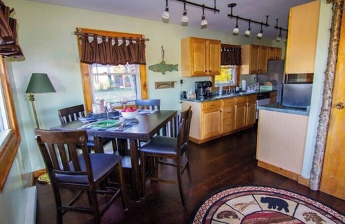 Lake Placid Cottage | Tamarack Cottage Welcomes You ! STR # 200283
