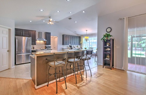 Seffner Community Alliance Cottage | Tampa -Seffner-Brandon FL 3 bed 1 bath family, pet-friendly house