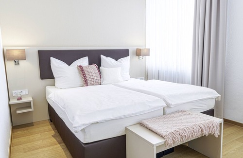 Old Town Hotel | Tante ALMA's Hotel Lasthaus am Ring
