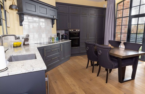 Wing Cottage | Tarn End Cottage 5, Talkin Tarn, Brampton, ideal for a family with activities and historical sites