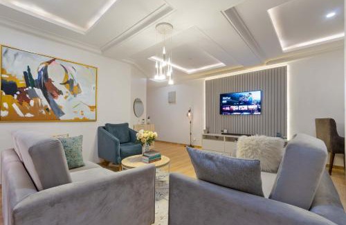 Ofin Apartment | Tastefully furnished 3 bedroom apartment