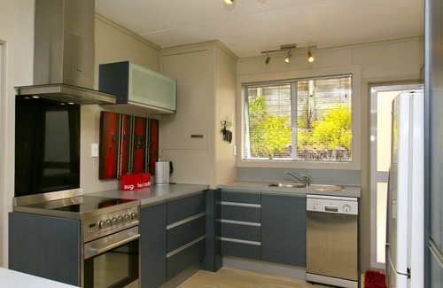 Taupo Cottage | Taupo Haven - Taupo Holiday Unit