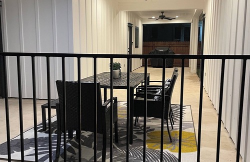 Taylor House | Taylor/Samsung SUITEheart